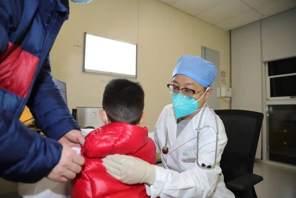 门徒娱乐官方：中国最紧缺的一类医生，熬过病人最多的冬天