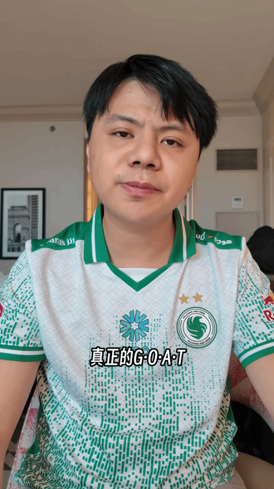 重庆时时彩:“小孩”曾卓君谈未能拿到冠军:很遗憾没成为格斗游戏的史上最佳