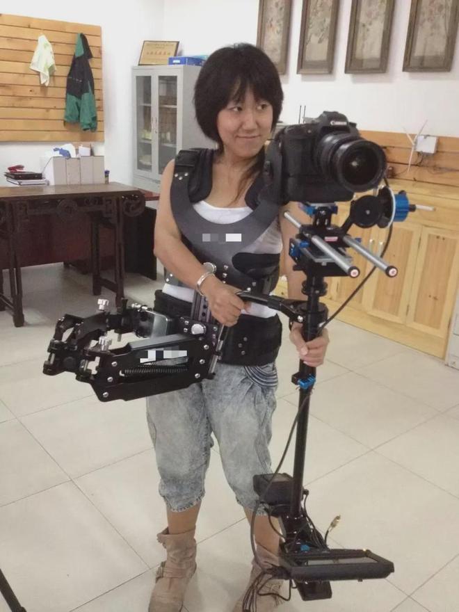 门徒平台：“退一步”是骗局：她们涌入山中，把世界越走越大