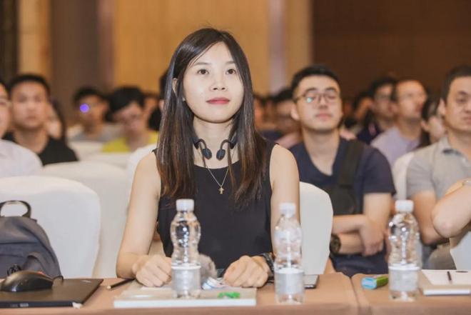 门徒平台：“退一步”是骗局：她们涌入山中，把世界越走越大